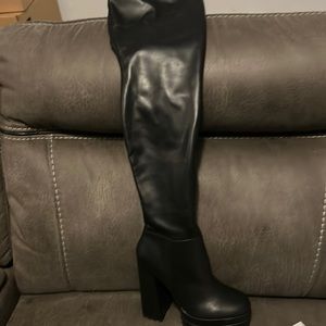 NWT Thigh high boots by JLO